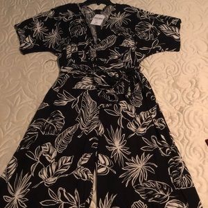 Short sleeve jumpsuit